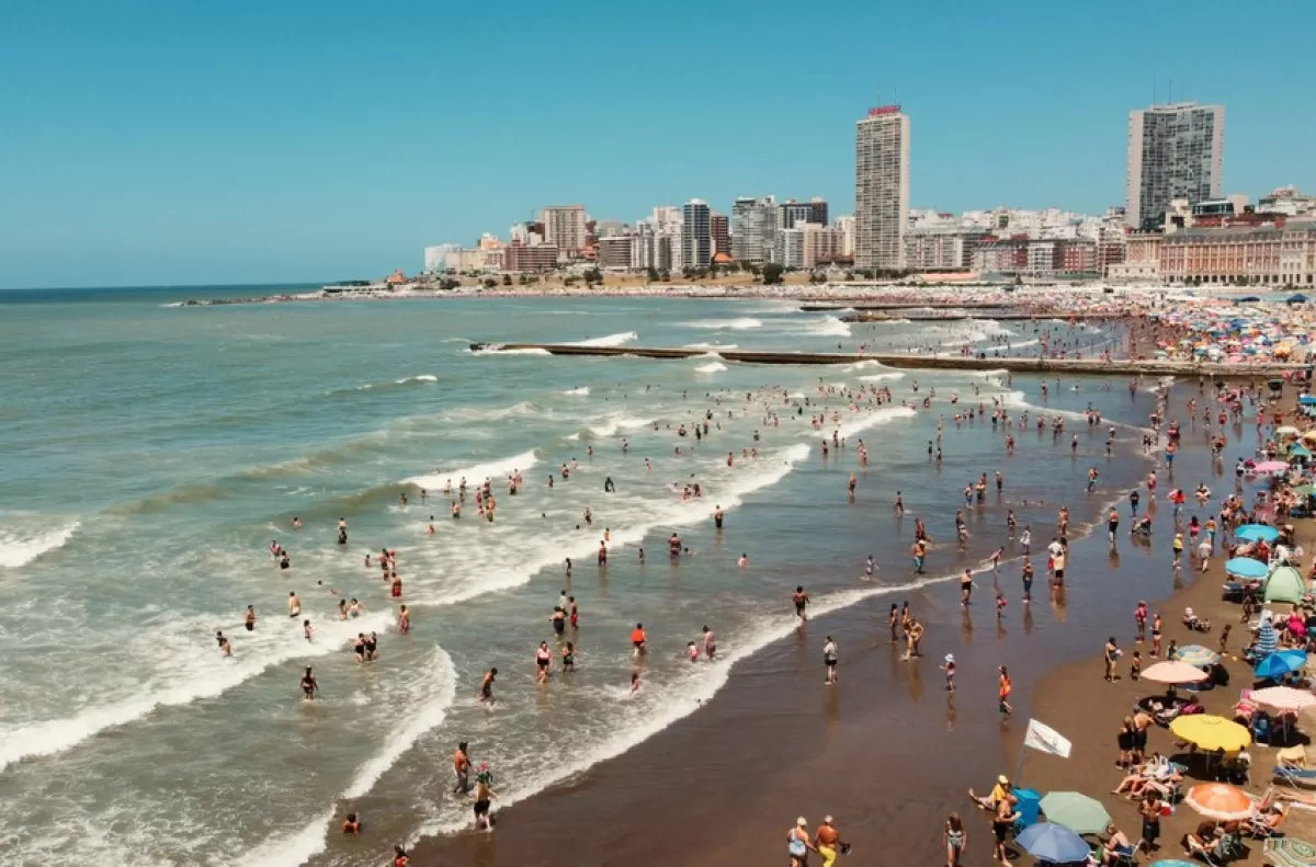 MAR DEL PLATA - Feriado de Agosto. 