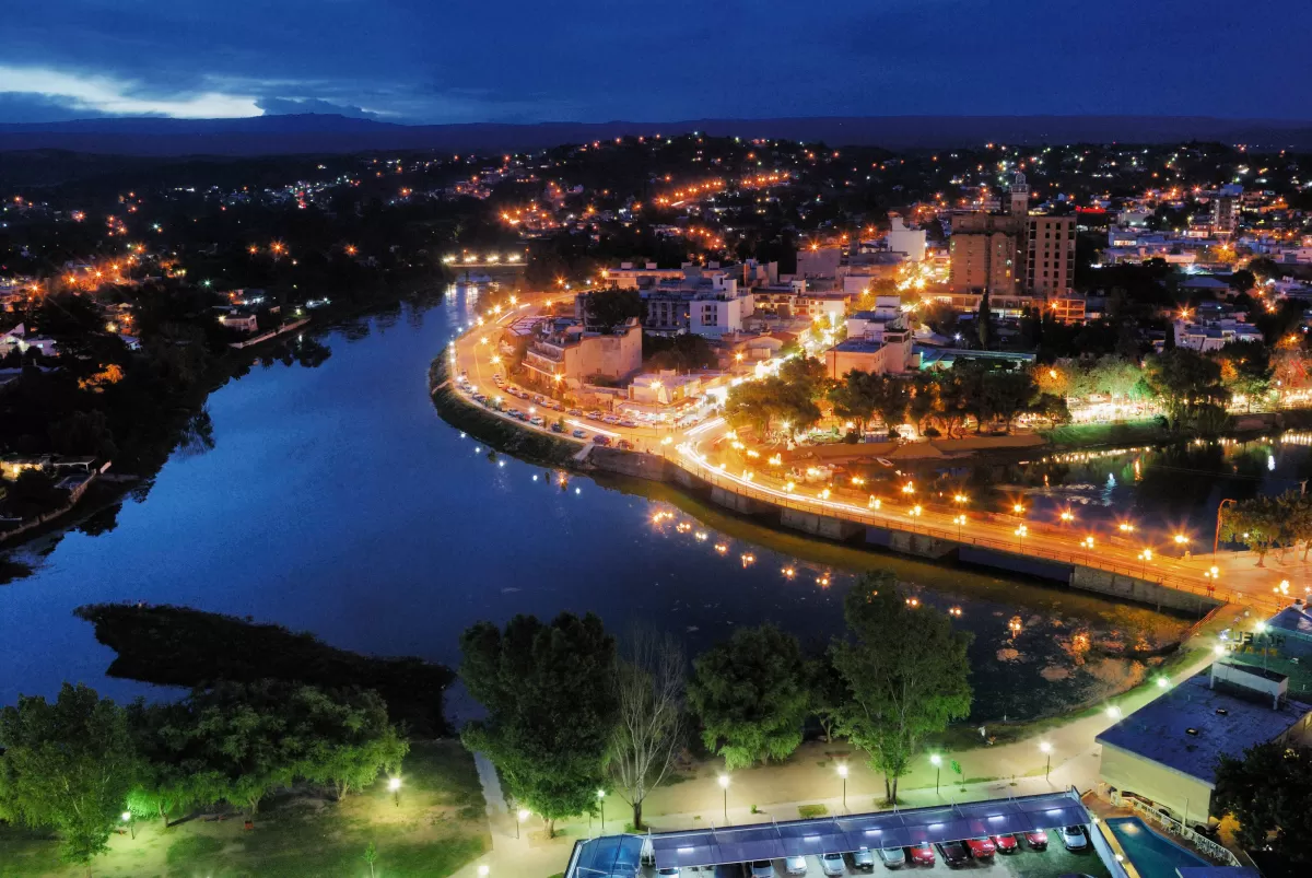 VILLA CARLOS PAZ - Feriado de Agosto 