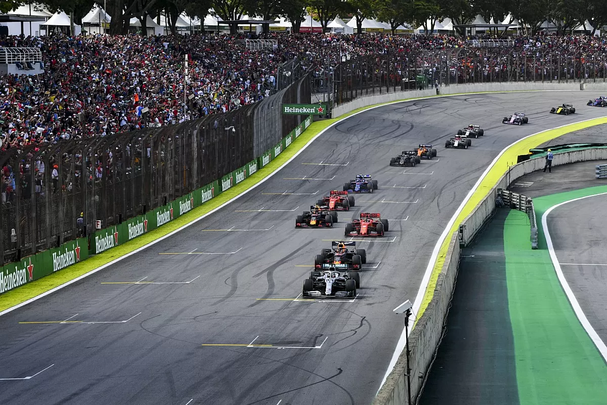 F1 El Gran Premio de São Paulo - 03 NOCHES 