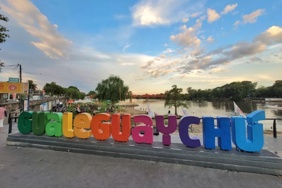 Gualeguaychú y termas - DIA DEL MAESTRO